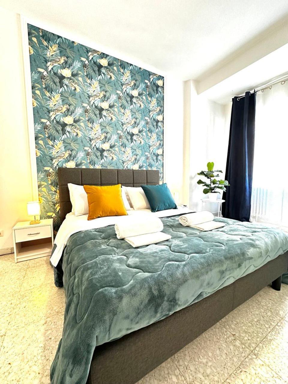 Forty1 Apartment Near Metro Cipro Рим Екстериор снимка