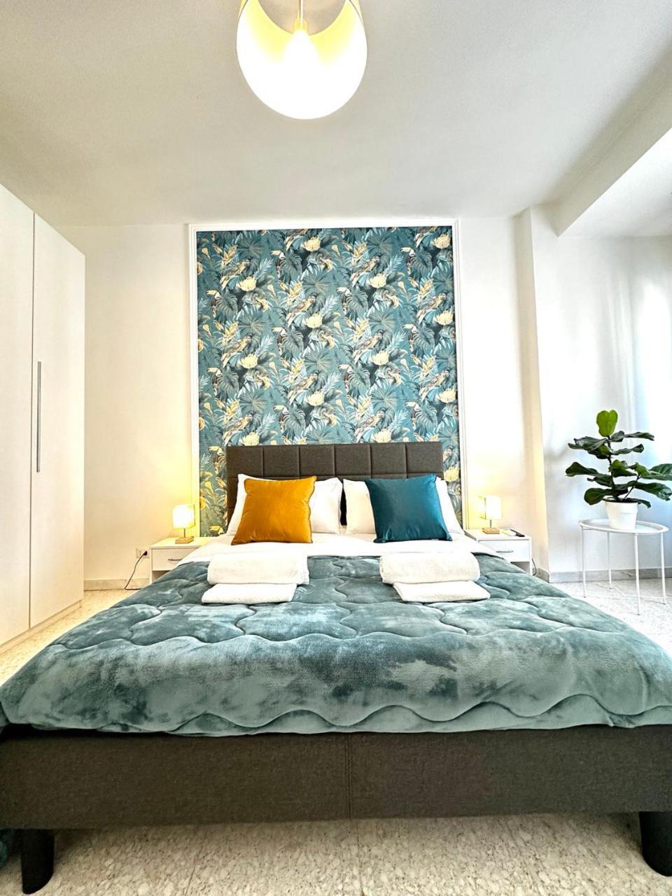 Forty1 Apartment Near Metro Cipro Рим Екстериор снимка